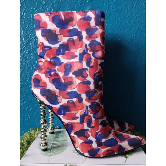 Cape Robbin Metal Heel Blue Pink Print Pointy Toe Ankle Boots Shawna Sz 7.5 - Picture 1 of 6